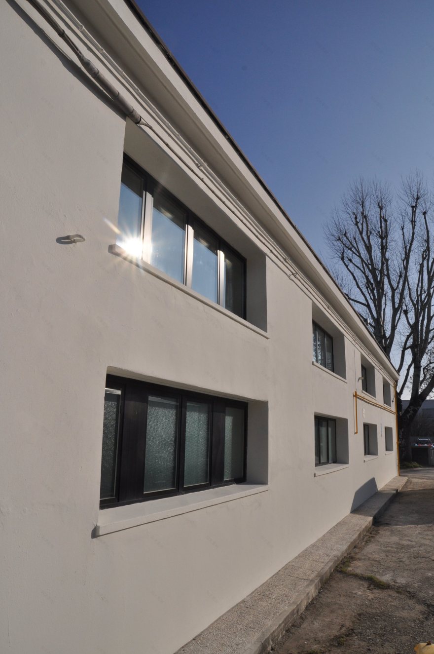 复古车间变身奶酪工坊,手工制作展现纯粹美味-4