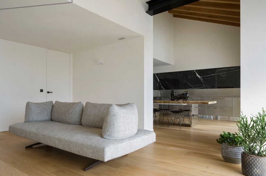 意大利私人住宅现代厨房设计-0