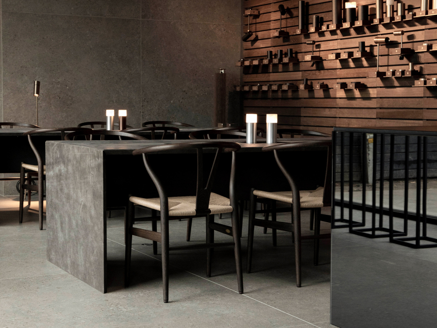 丹麦 One A 品牌展示空间 | Masai 石材展现极简魅力-4