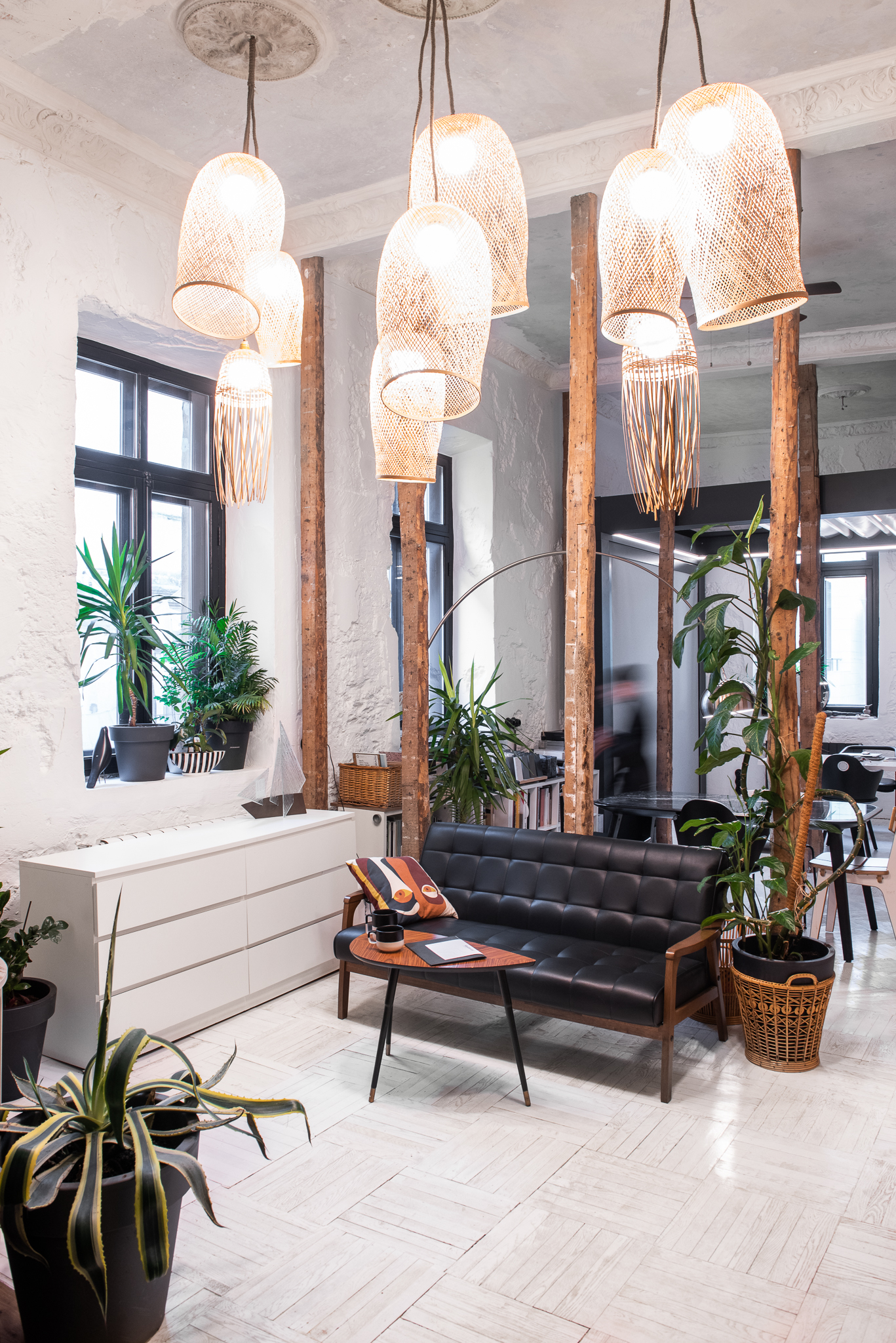 乌克兰 JK Lab Architects 总部,历史与现代交融的设计空间-2