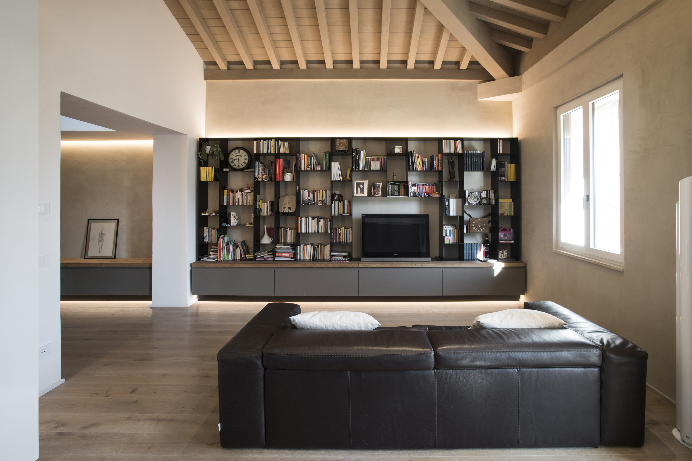 现代风格演绎传统元素，60 年代公寓翻新-0