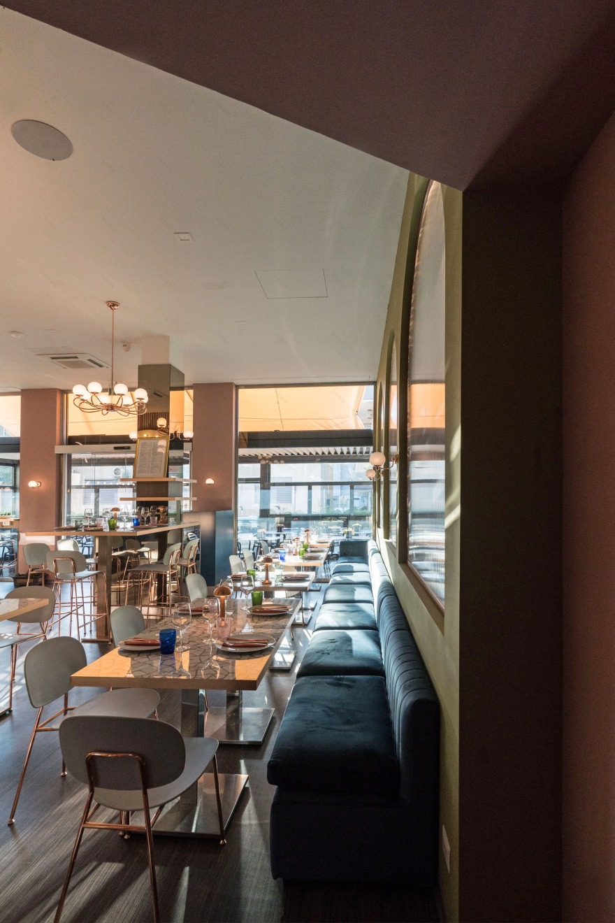 迪奥拉码的“昆斯咖啡馆” | 几何图案与柔和色调的完美融合-7