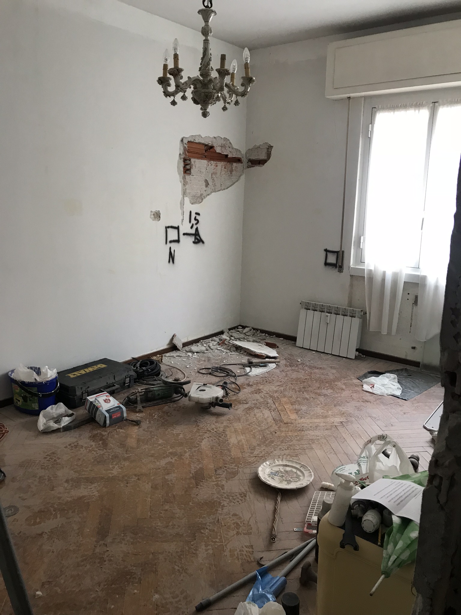 90 平米住宅翻新，重构空间之作-5