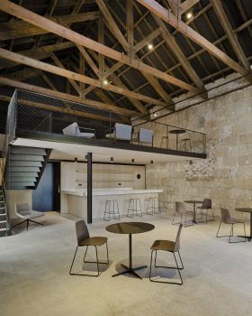 惊艳翻新的 19 世纪工业建筑 | Posito Pesquero