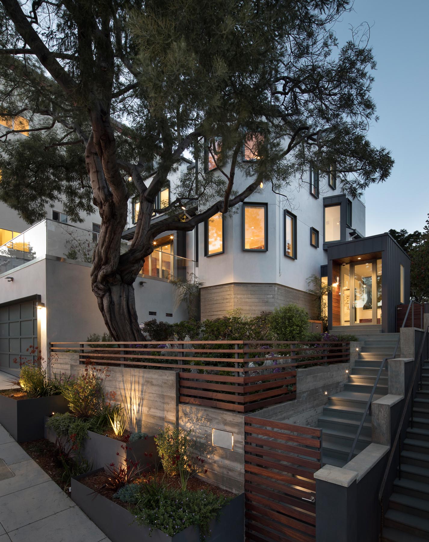 澳洲风情绿意盎然 | Jarrah House 翻新设计-0