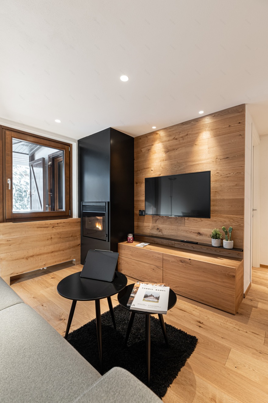 自然材料打造温馨阿尔卑斯风格小公寓-5