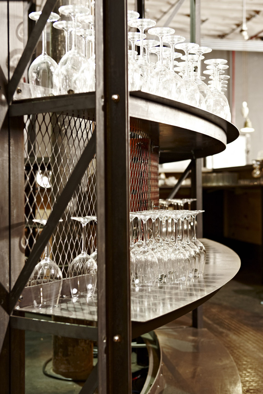 南非蒸汽朋克风格 Truth 咖啡馆与办公总部-23