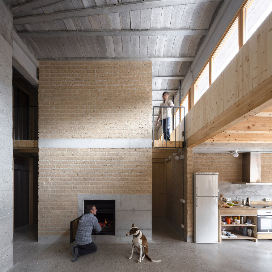 农业仓库改造为高级共享住宅丨西班牙莱里达丨arqbag 建筑事务所-16