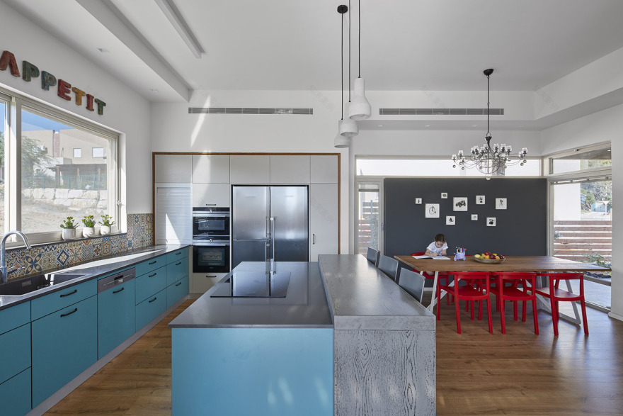 五彩斑斓的沙漠现代家园-3