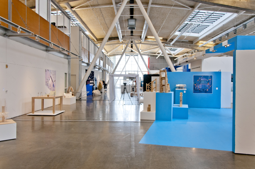 加州艺术学院多彩展厅-11