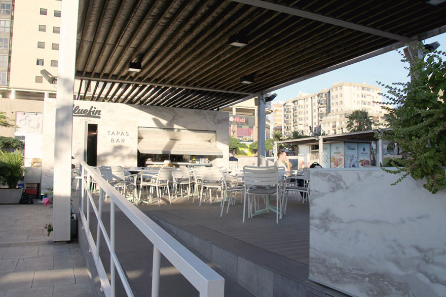 Bluefin Plaza Tapas Bar 公共空间商业利用设计-6