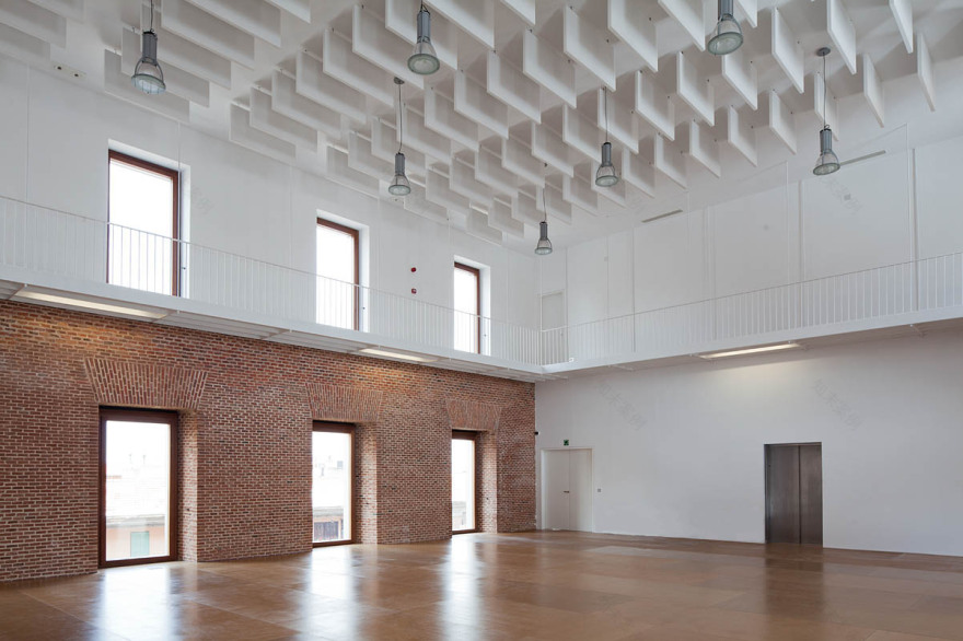 马德里 Conde Duque 建筑修复-7