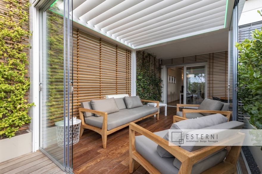 生态木阳台,全玻璃滑动面板,垂直绿墙,漂浮木地板-5