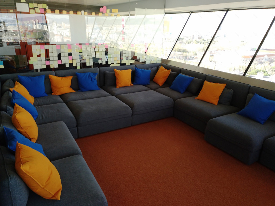 Sergi Bellvert Comas 办公建筑-12