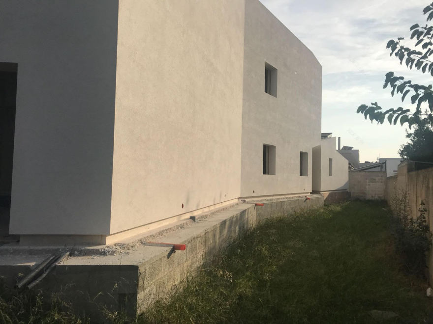 线性白建筑 | 家庭住宅的简约之美-6