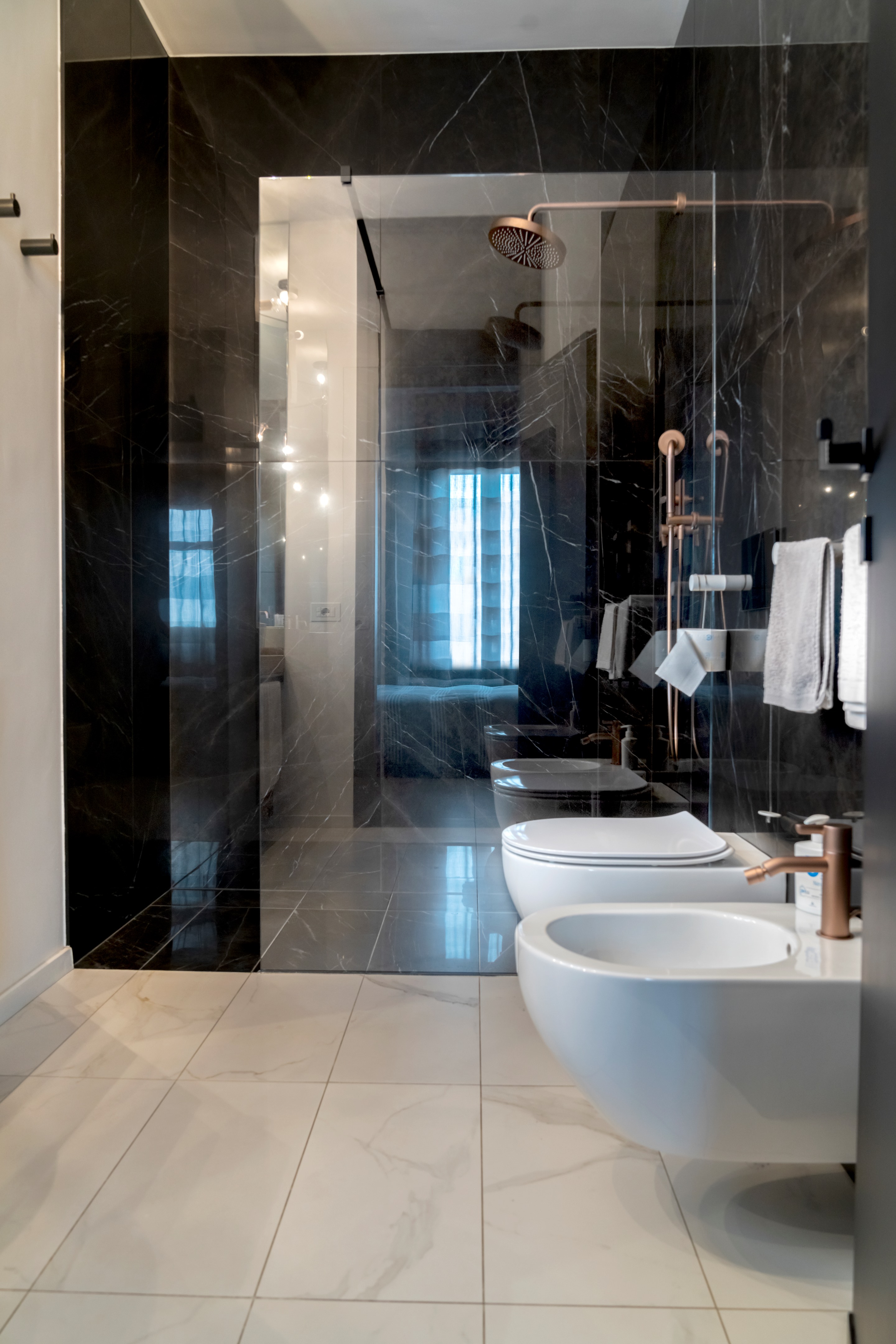 米兰 70 年代建筑中的温馨简约之家丨意大利米兰-10