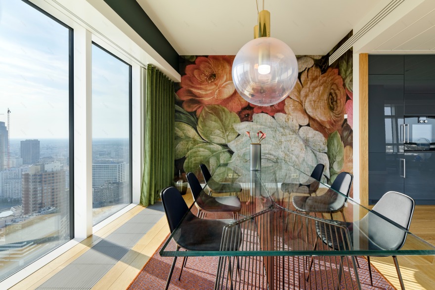 波兰华沙 ZŁOTA 44 绿色花卉公寓——现代、私密、舒适的设计典范-0