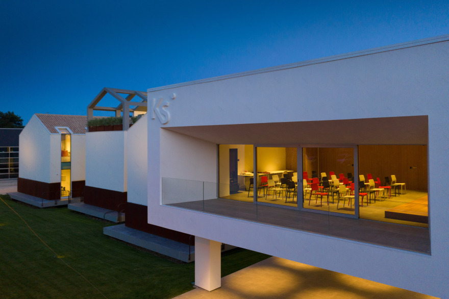 KSENIA SECURITY 总部办公建筑-5