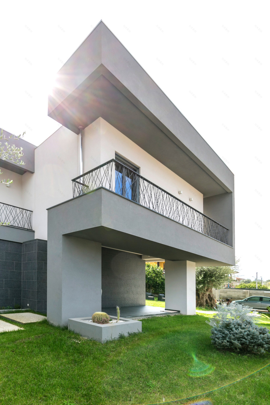 树影婆娑的光影之家——意大利 Casa DANTE 别墅设计-6