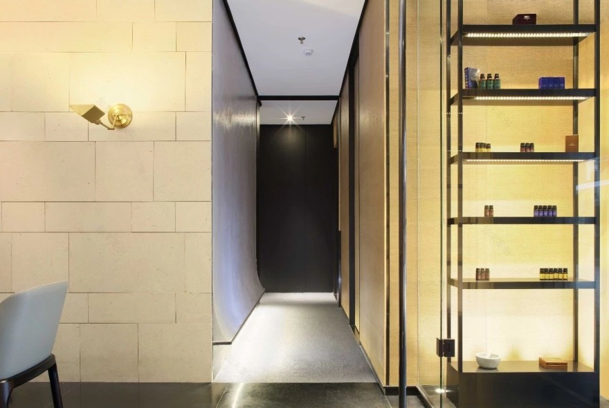 束身的空间丨中国珠海-7