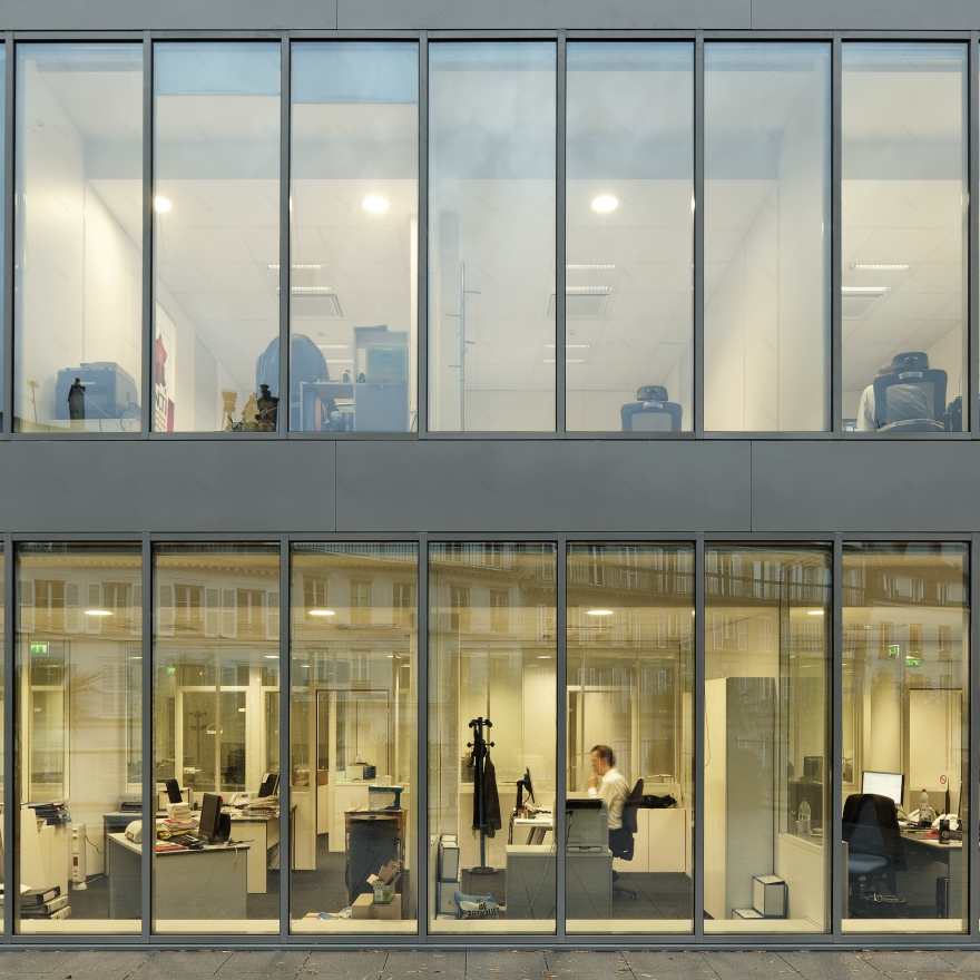 巴黎 PAP 总部大楼 | 融入环境的灵动设计-4