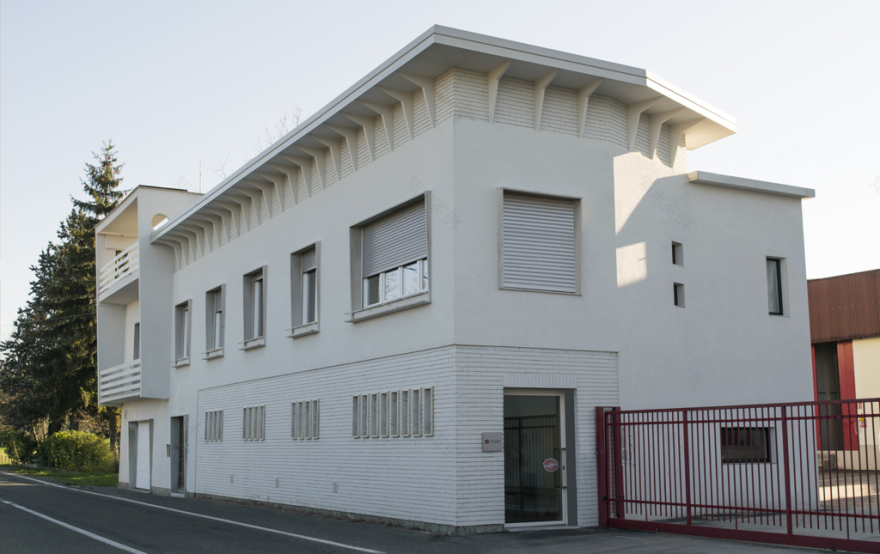 Scardina Distillery 60 年代办公楼翻新-3