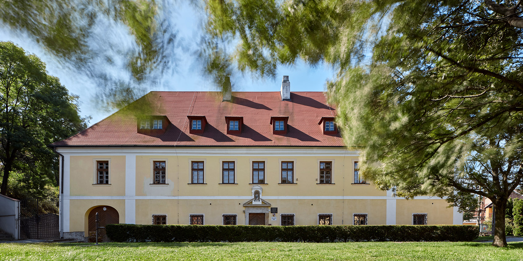 Vřesovice小学改造与扩建，捷克/在教育领域“发挥余热”的宗教建筑-3
