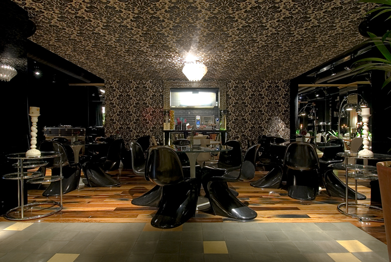 拉波斯特里亚食品与俱乐部-4