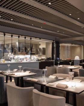 IT MILANO RESTAURANT  现代简约风餐厅设计丨意大利米兰