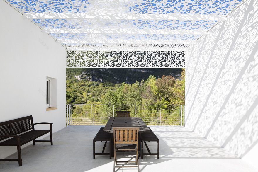 乡间别墅“Villa Tempérée”融入自然之美-0