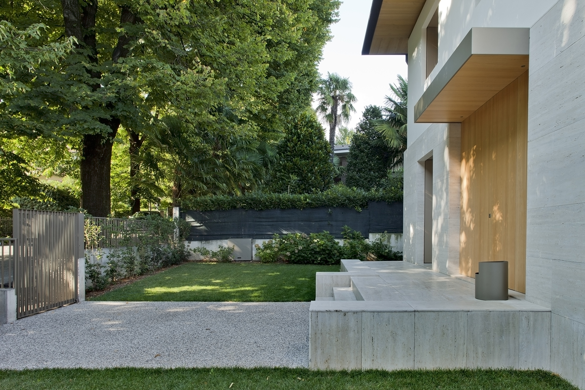 意大利风格现代公寓设计-8