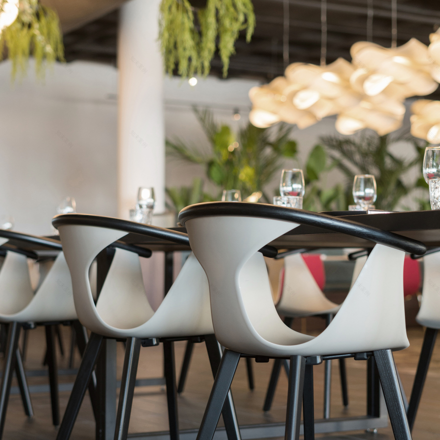 龙之幻想 · estudi{H}ac 打造西餐厅的千禧年传奇-4