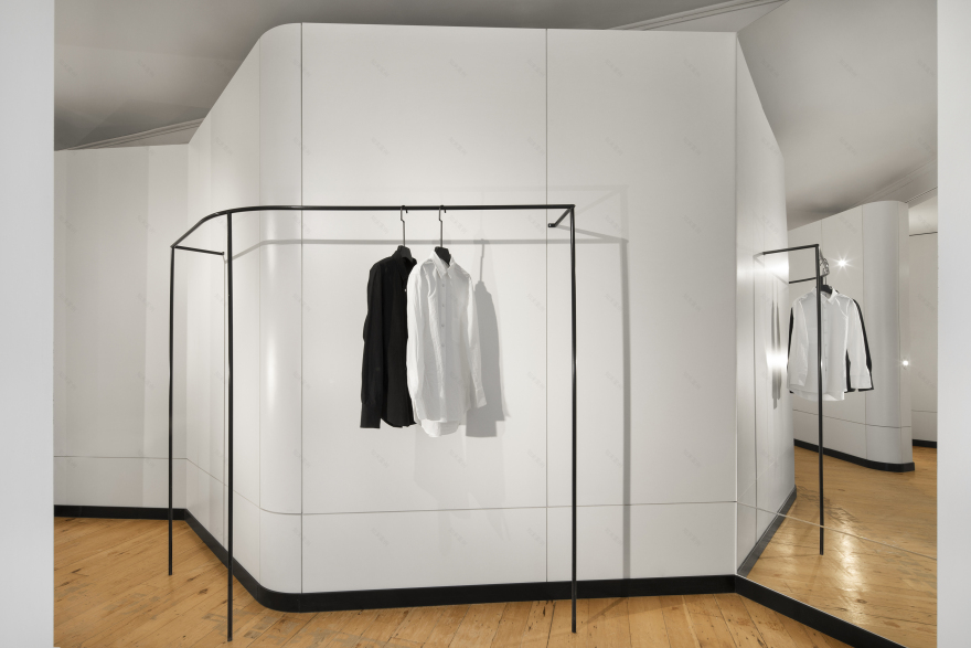 解构空间 · Vujà Dé 时尚店设计丨法国尼斯丨JEAN DE LESSARD DESIGNERS CRÉATIFS-0