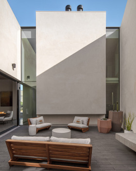 Casa Schneider · 沙漠光影间的现代家庭住宅丨美国图森丨Ibarra Rosano Design Architects