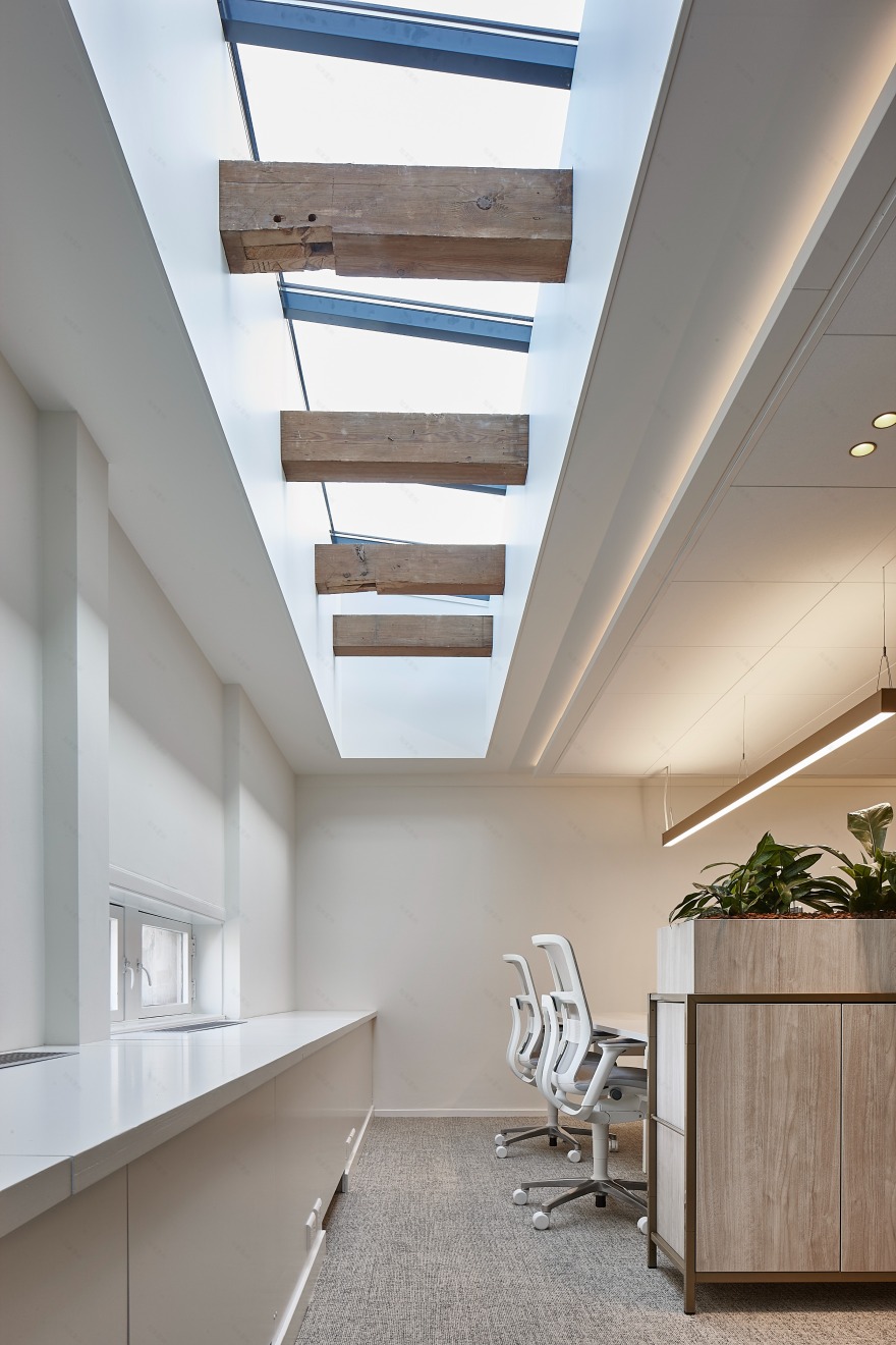 "Richemont Amsterdam 办公空间 | 历史与现代的完美融合"-15