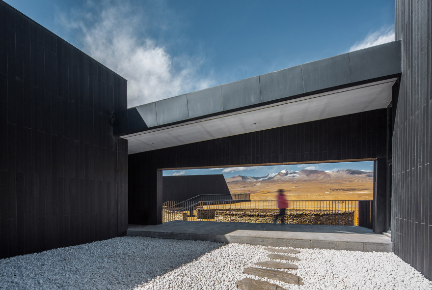 雪山下的神圣黑帐篷——藏地观景平台设计-65