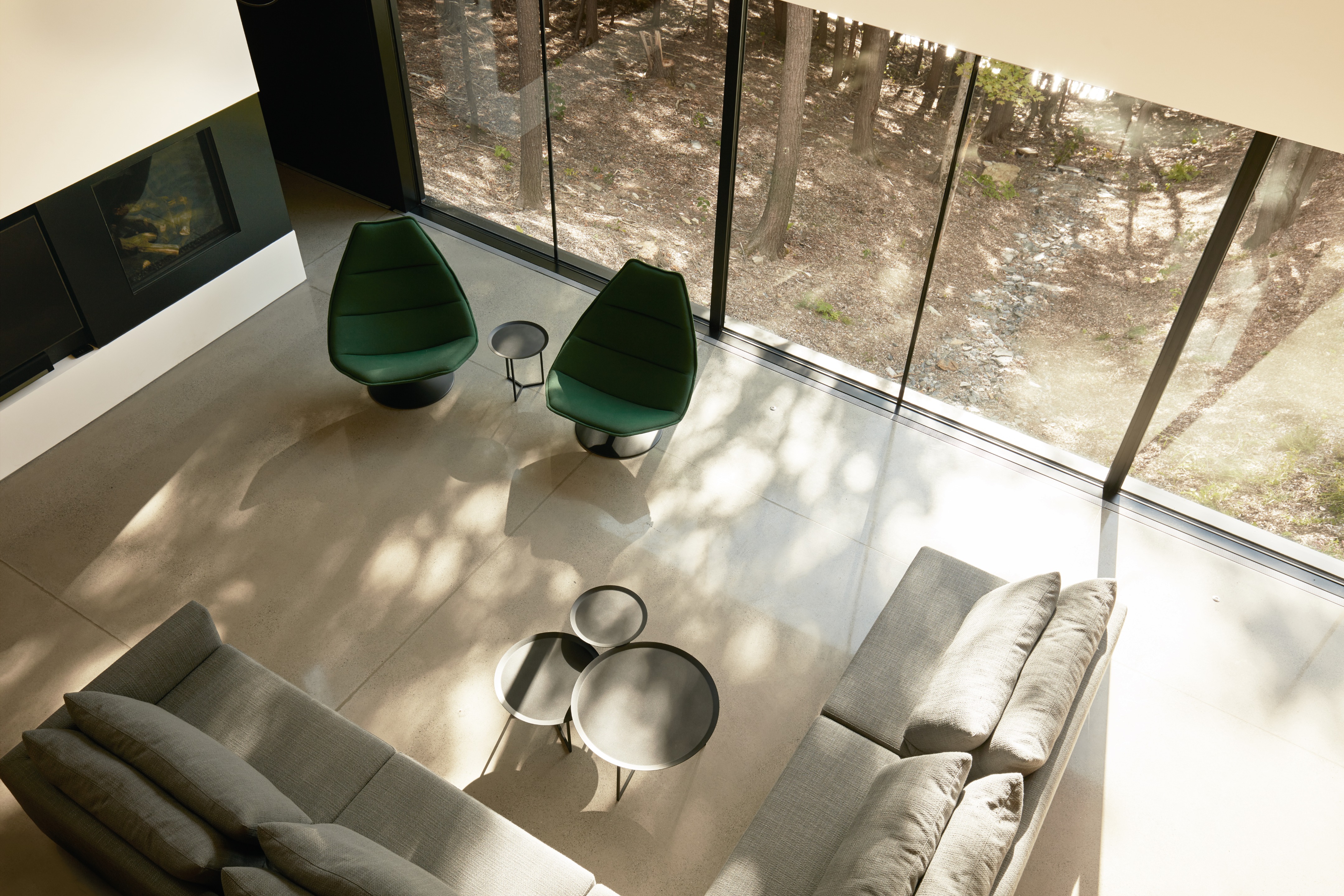 岩石上的木质几何空间-15