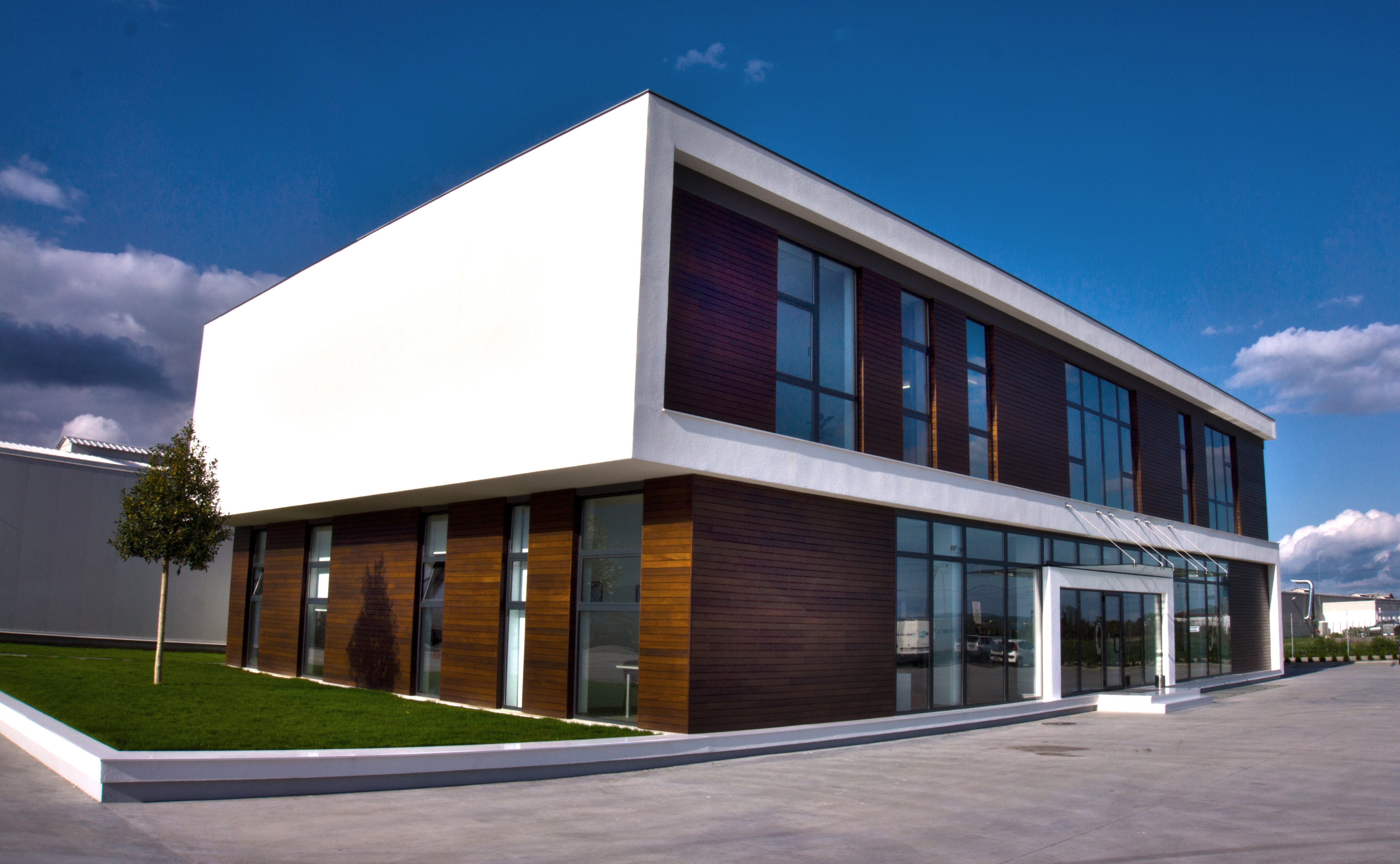 Enacopol Razvan丨办公建筑丨Small Office Building-4