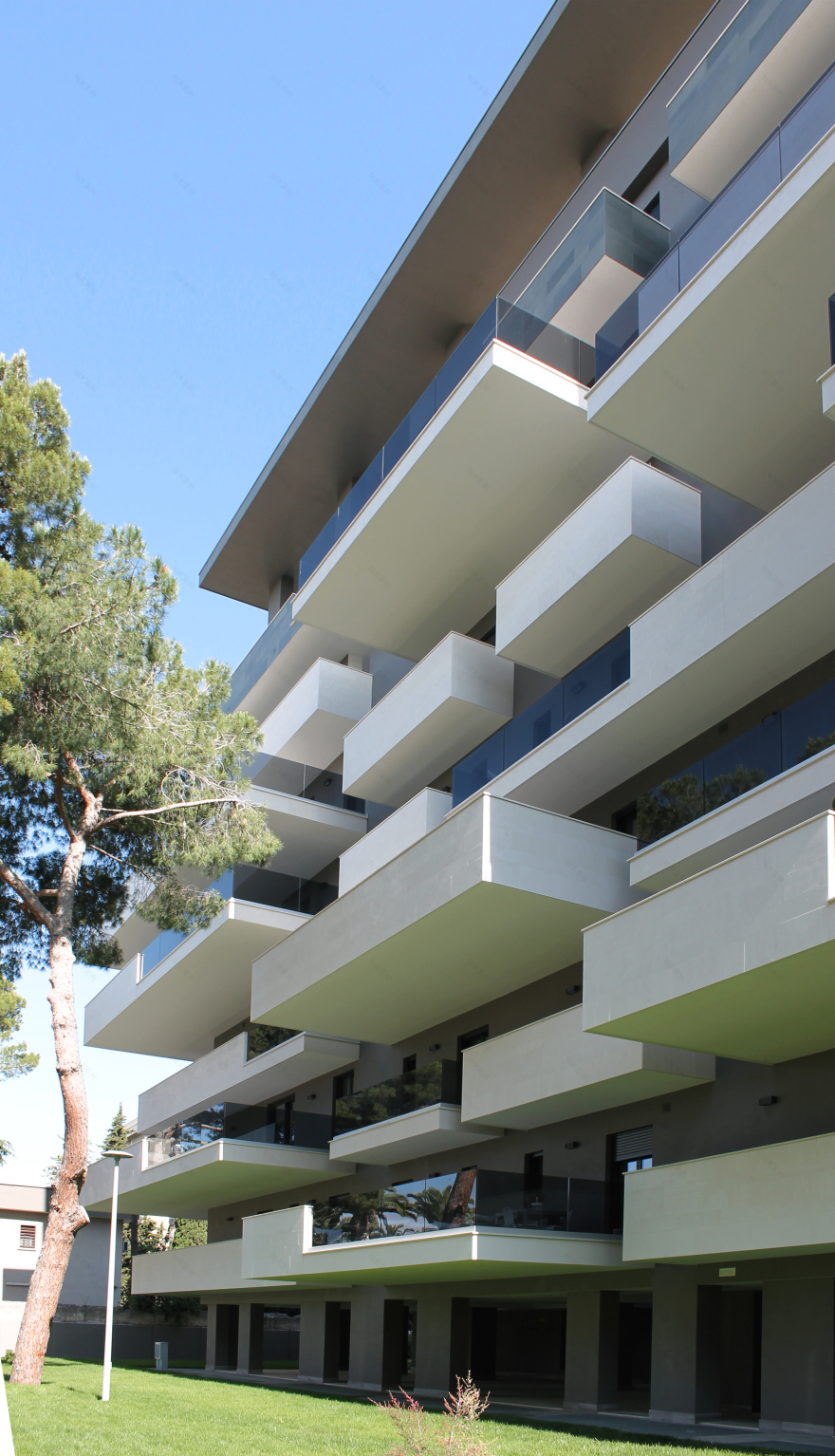 绿意盎然的城市公寓 · PARCO DE GASPERI-7