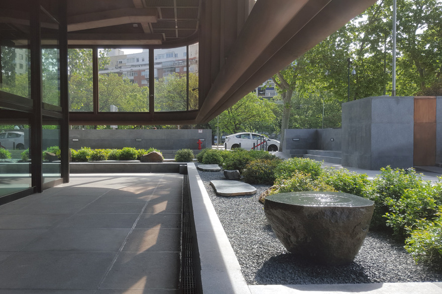 西班牙现代建筑标志 Castellana 81 翻新 室内空间通透-22