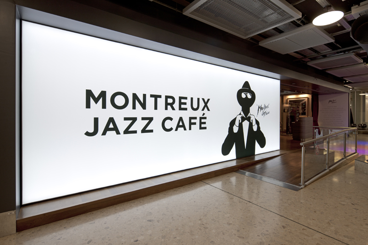 Montreux Jazz Café翻新，现代风格演绎经典音乐餐厅-7