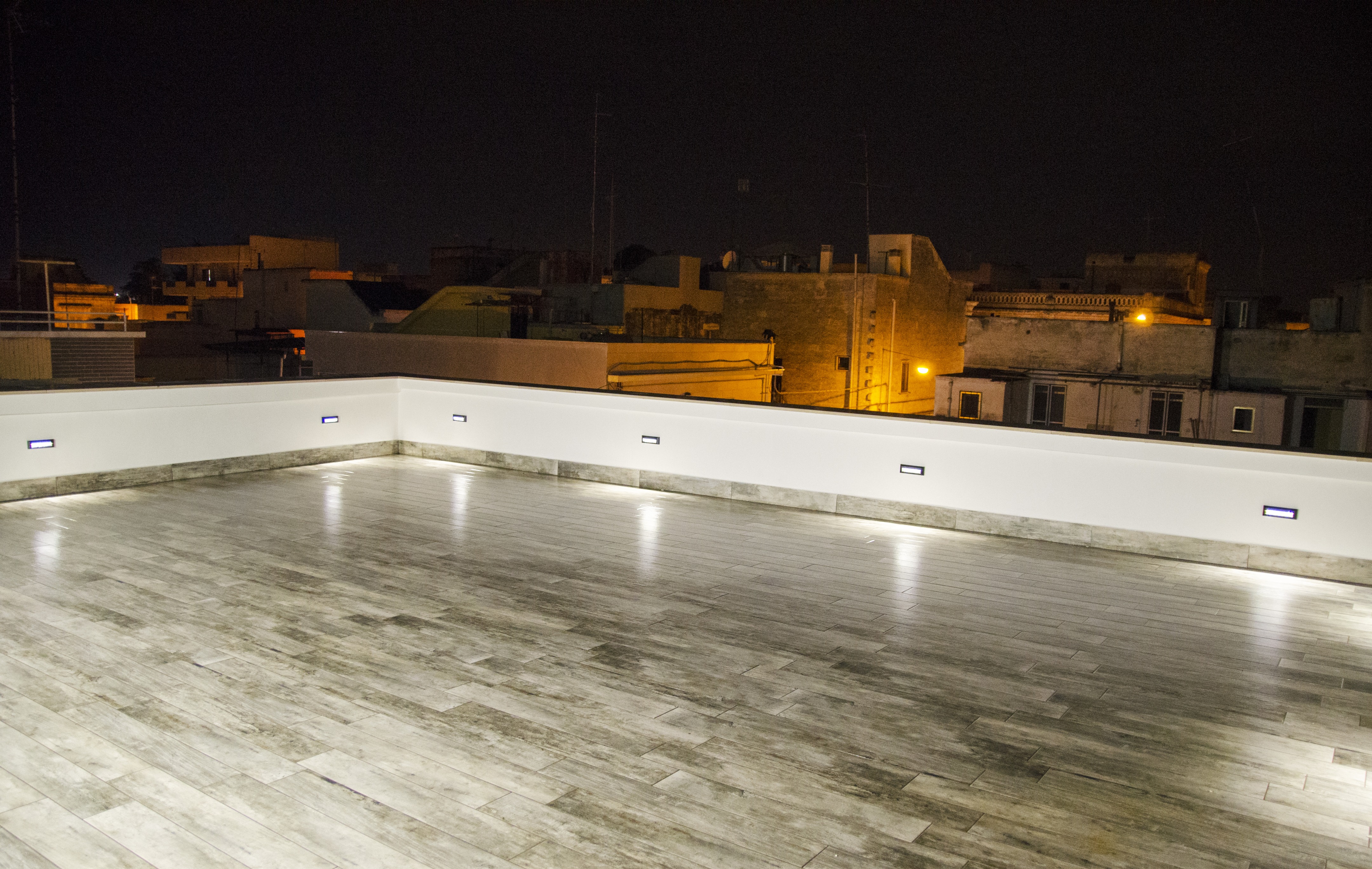 黑白风格公寓的节能环保设计-27