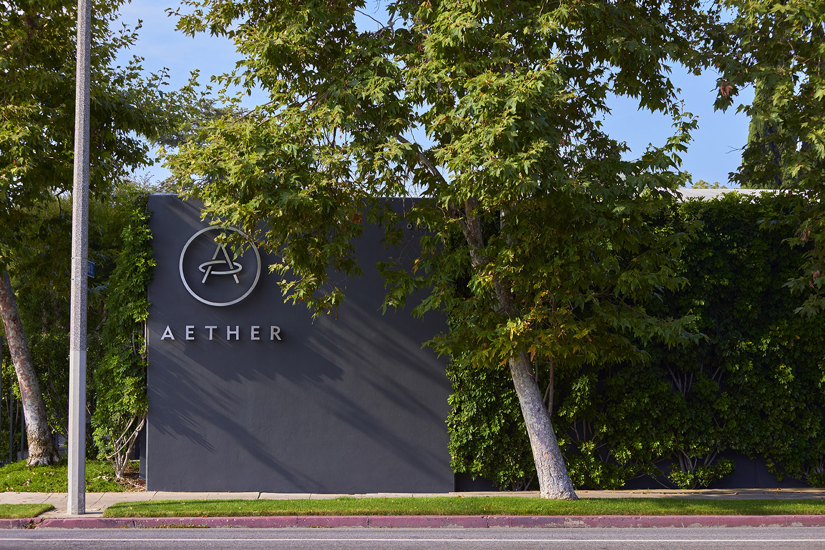 Aether Apparel总部，美国/通透、明亮、环保、健康-36