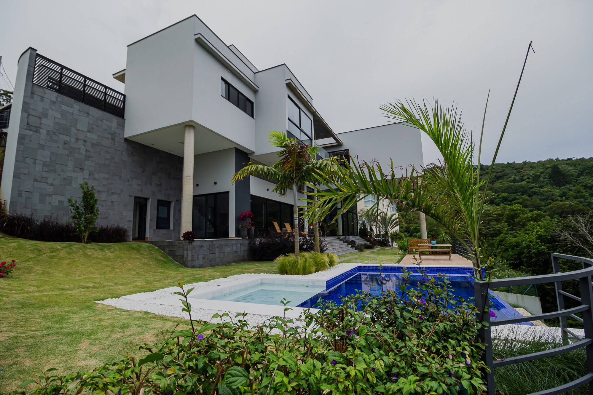 巴西现代主义风格别墅设计-4