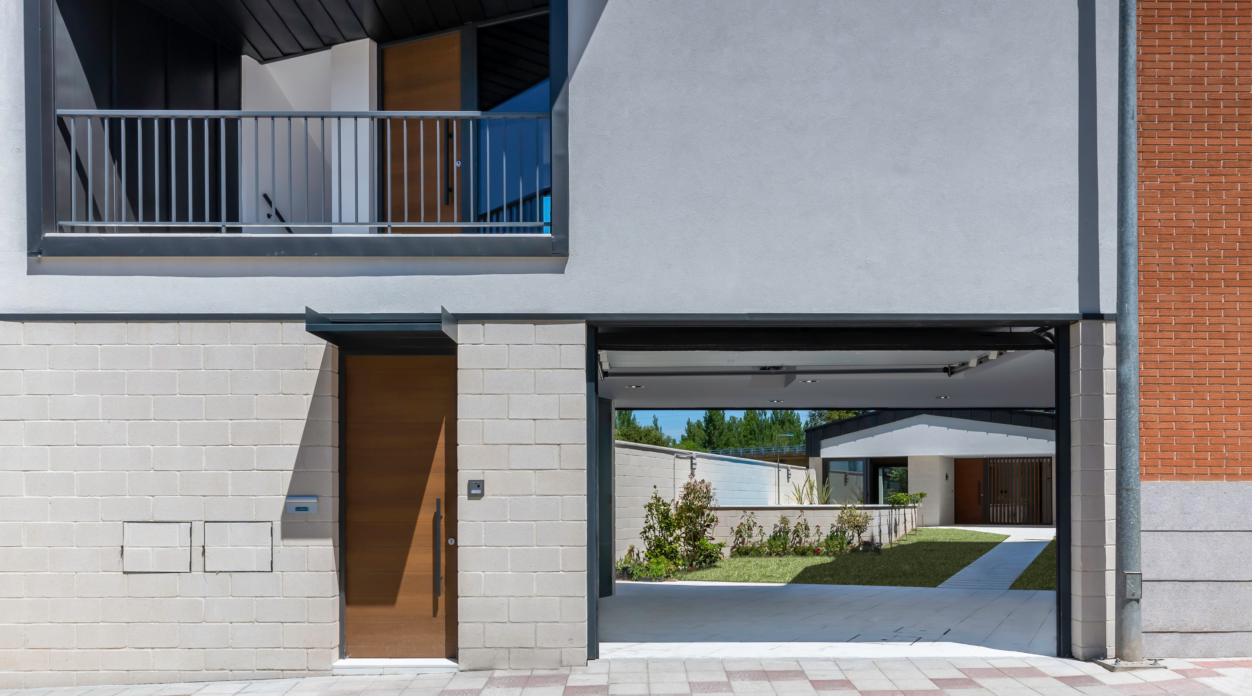 绿意盎然·隐私与通透共存的家-2