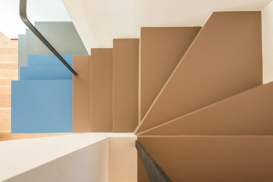 回溯历史,融合地域特色的现代别墅设计-10