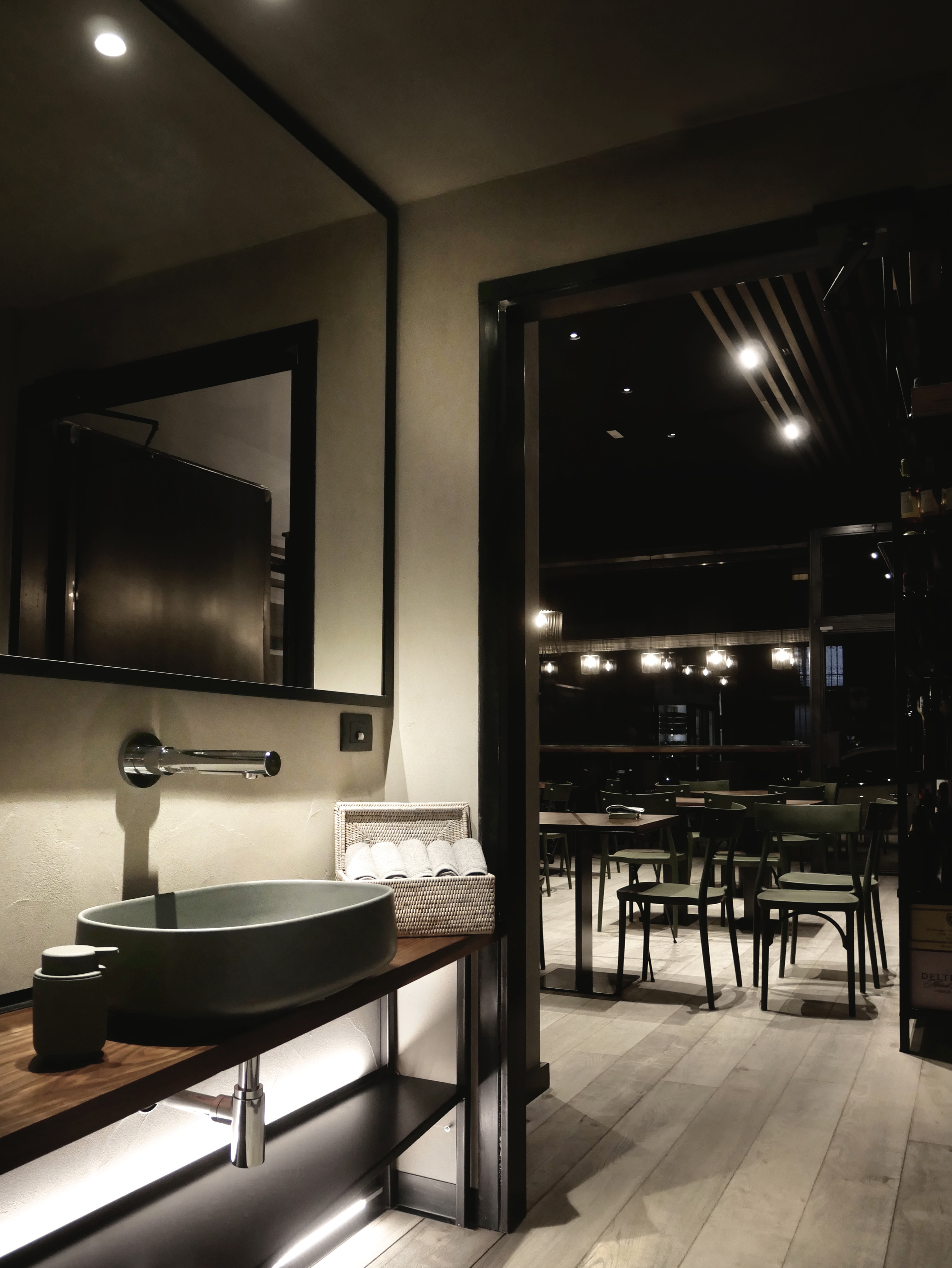 VARETTO DESIGN丨酒吧丨Vineria 67 Lounge Bar-4