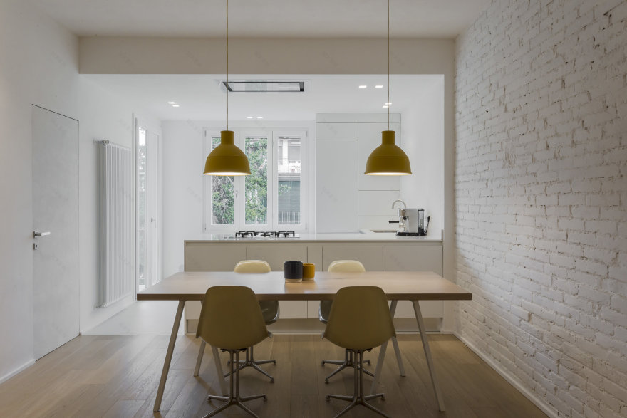 创意夫妻的佛罗伦萨 60 年代公寓翻新-7