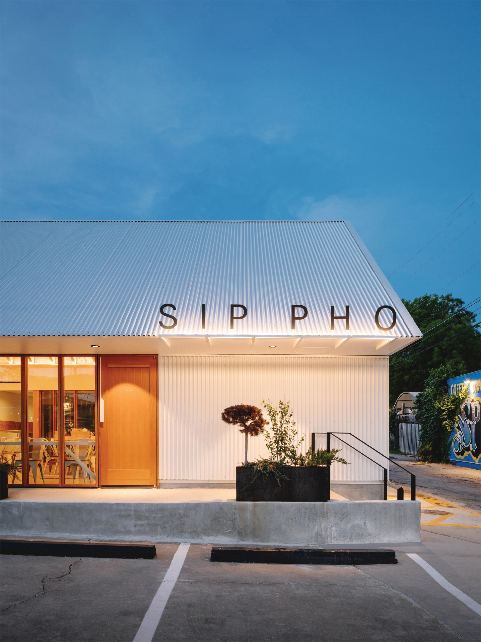 Sip Pho餐厅，美国/让平凡的空间变得非凡-42