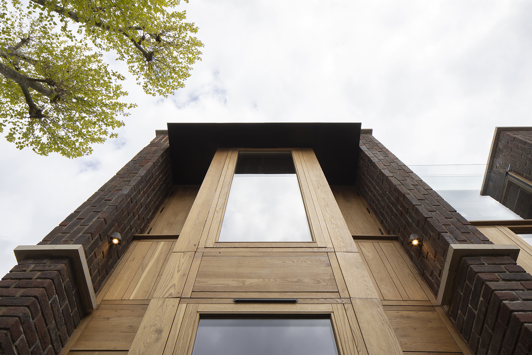 南华克砖宅 · 伦敦旧车库上的现代设计丨英国伦敦丨Satish Jassal Architects-18